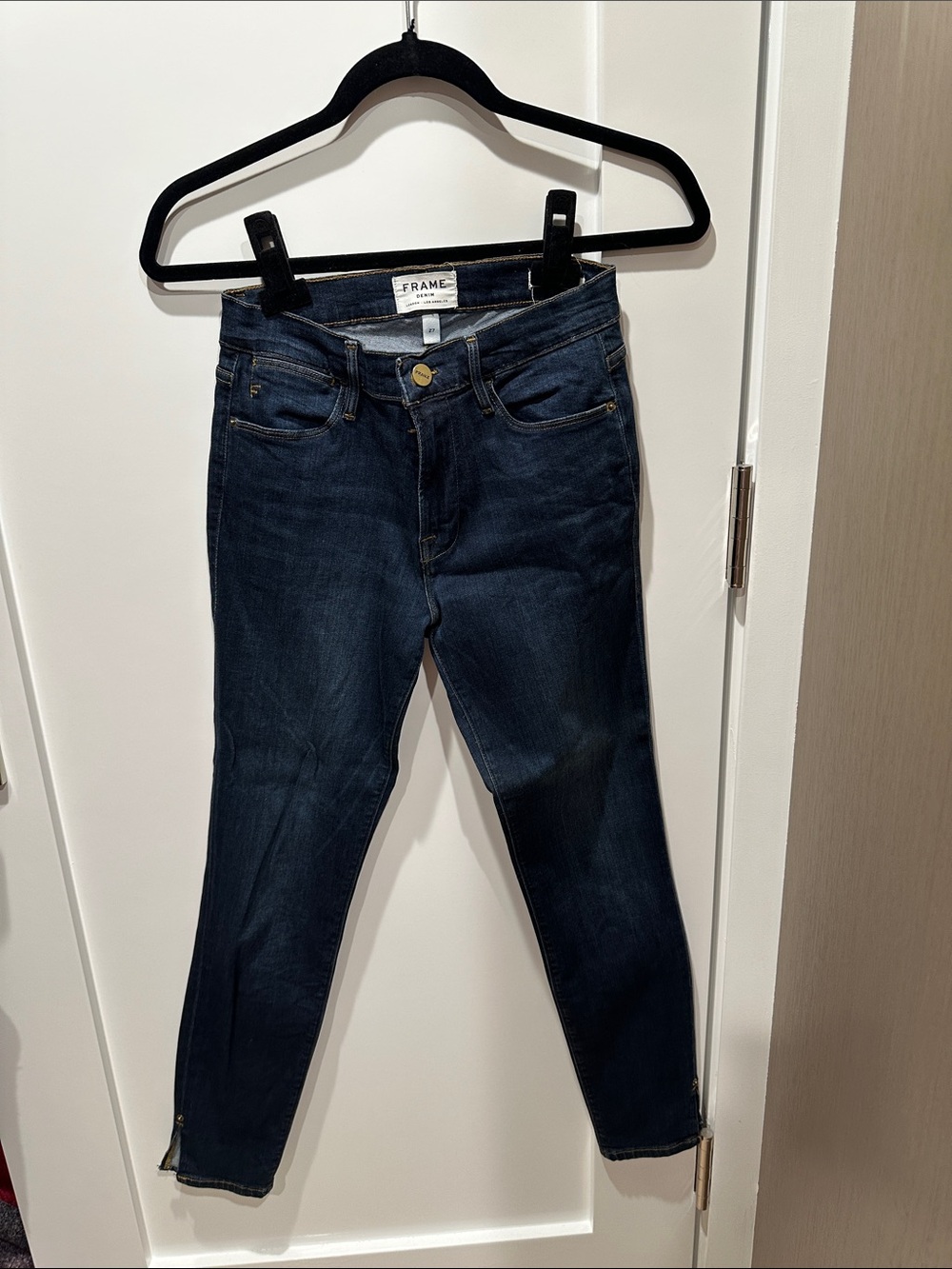 Frame Denim Women's Dark Wash Skinny Jeans